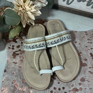 Sale! 👀Moca beaded sandals